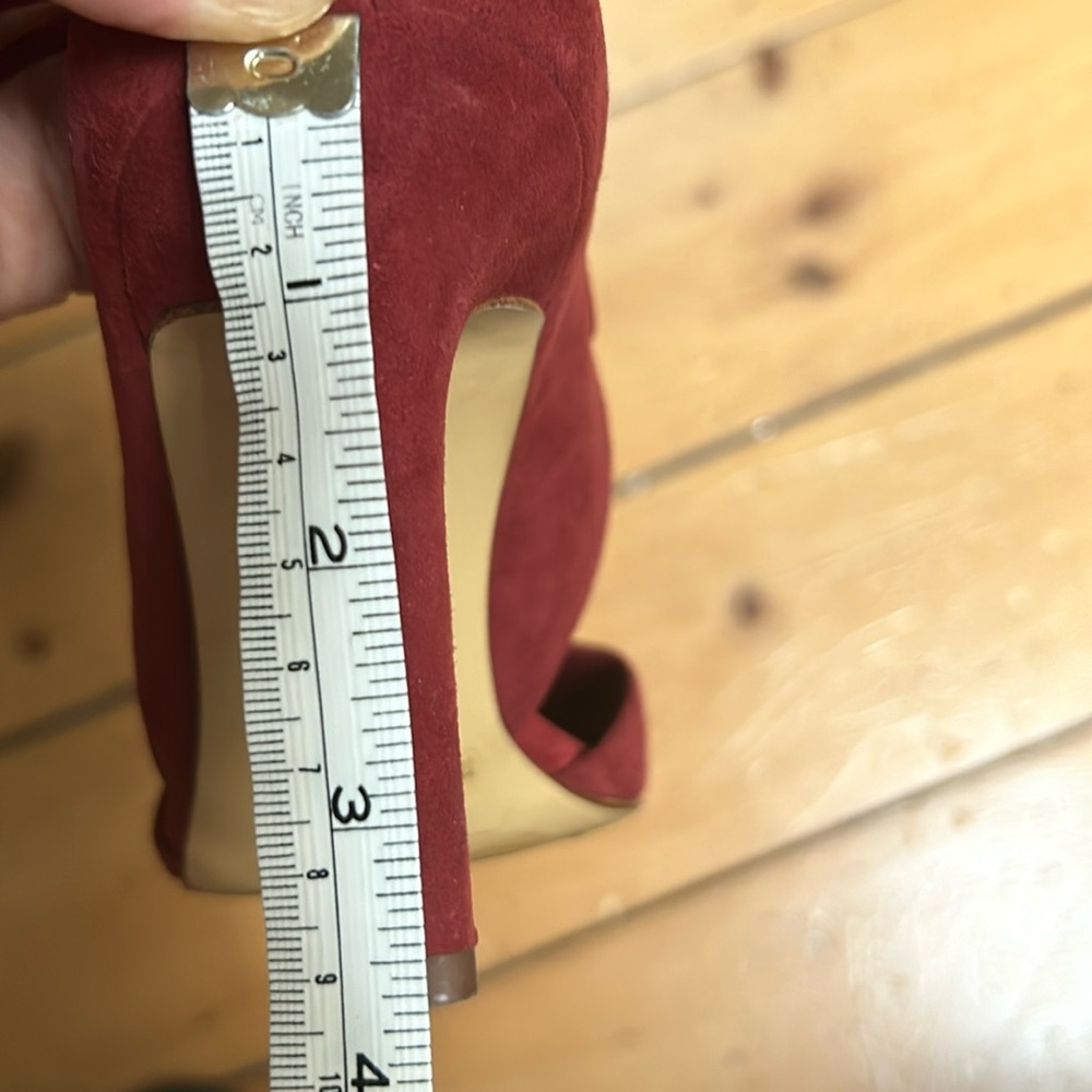 Lord + Taylor - Picture 7 of 7